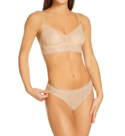 B.tempt'd By Wacoal Etched In Style Thong 979225 -Pour Moi Bikinis Shop b temptd by wacoal btmp01 979225 cs2