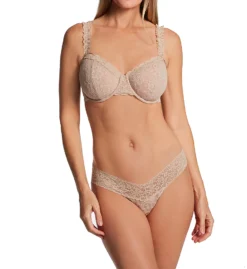 Hanky Panky Signature Lace Low Rise Thong 4911 -Pour Moi Bikinis Shop hanky panky hnk001 4911 cs2