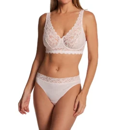 Hanro Luxury Moments All Lace Soft Cup Bra 1465 -Pour Moi Bikinis Shop hanro han001 1465 cs2