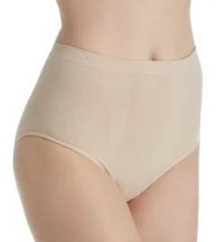 MeMoi SlimMe Hi-Cut Control Brief Panty MSM-106